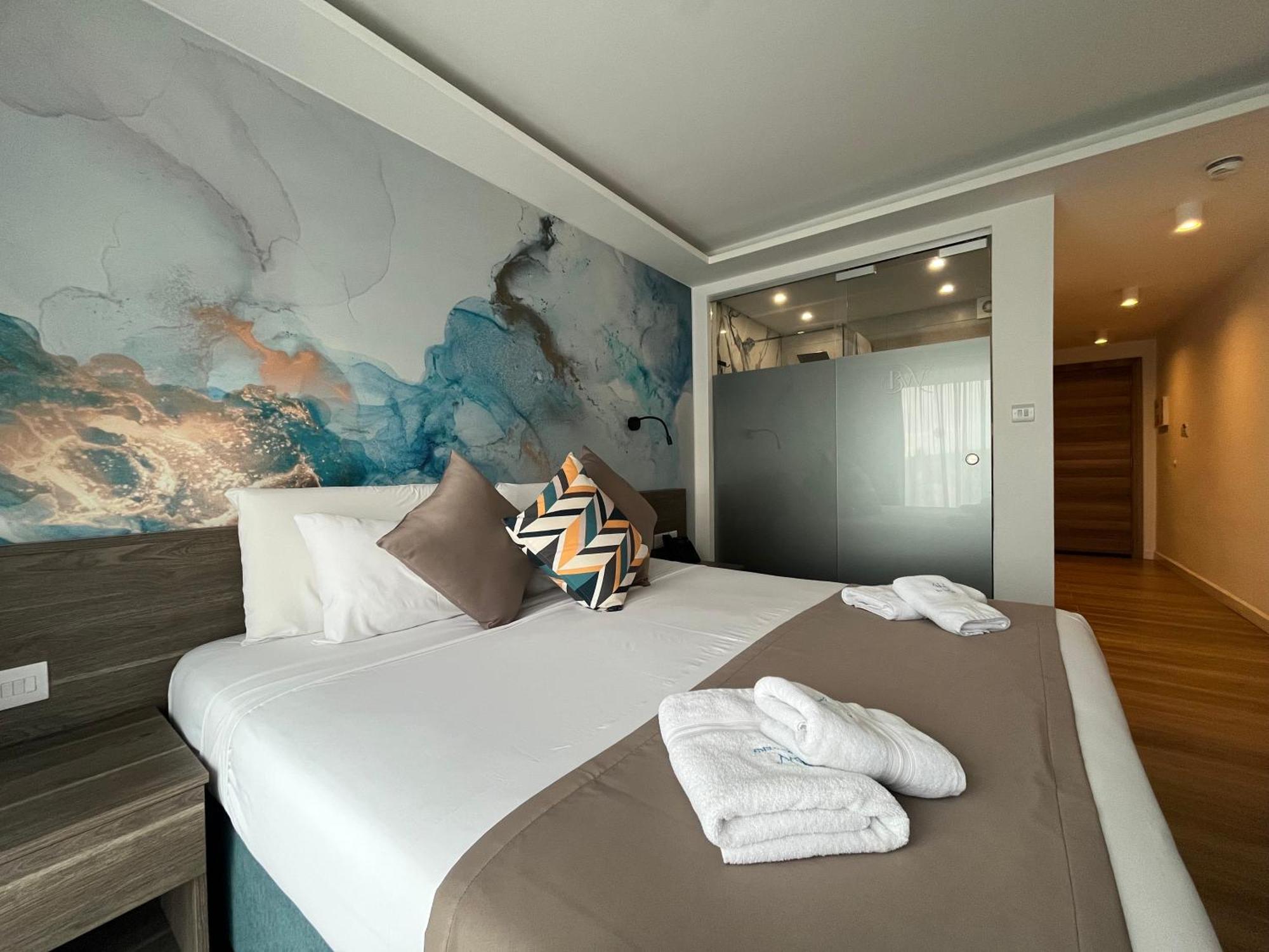 Blu Waters Boutique Hotel Xlendi Exterior photo