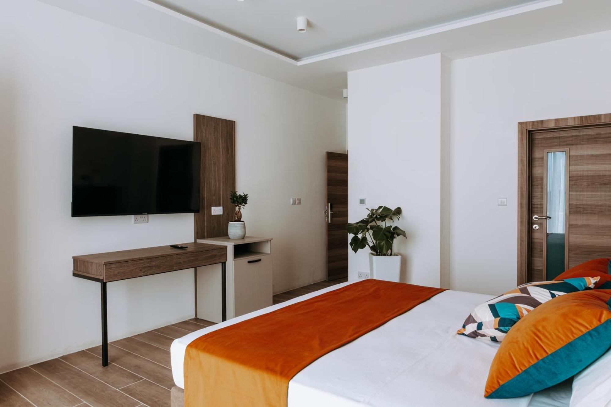 Blu Waters Boutique Hotel Xlendi Exterior photo