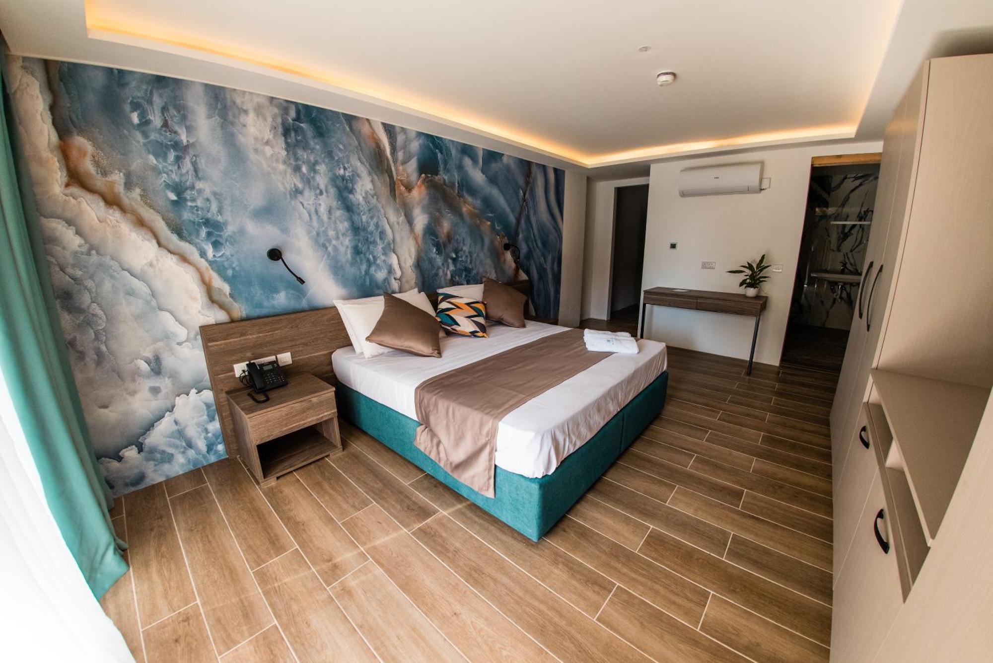 Blu Waters Boutique Hotel Xlendi Exterior photo