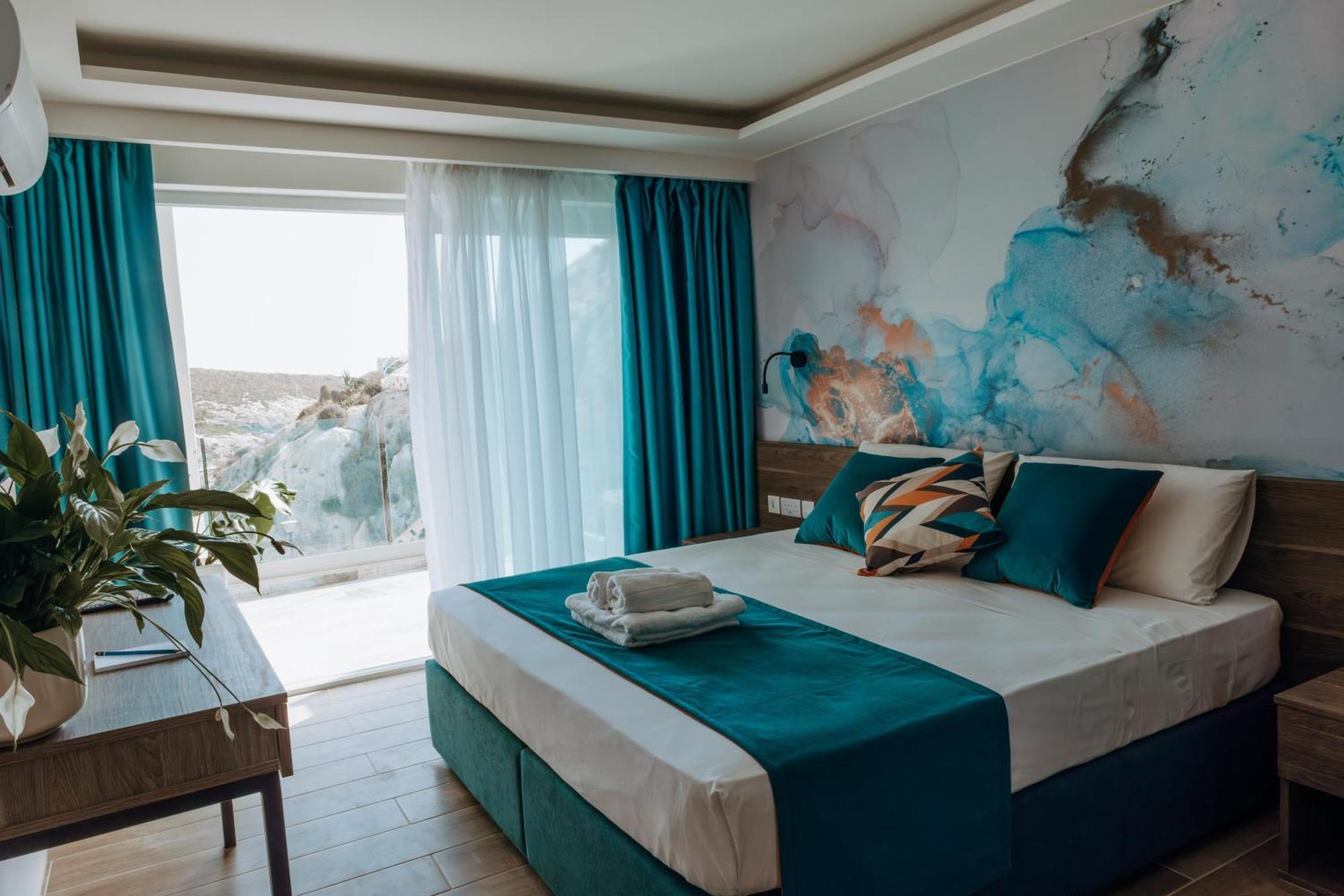 Blu Waters Boutique Hotel Xlendi Exterior photo
