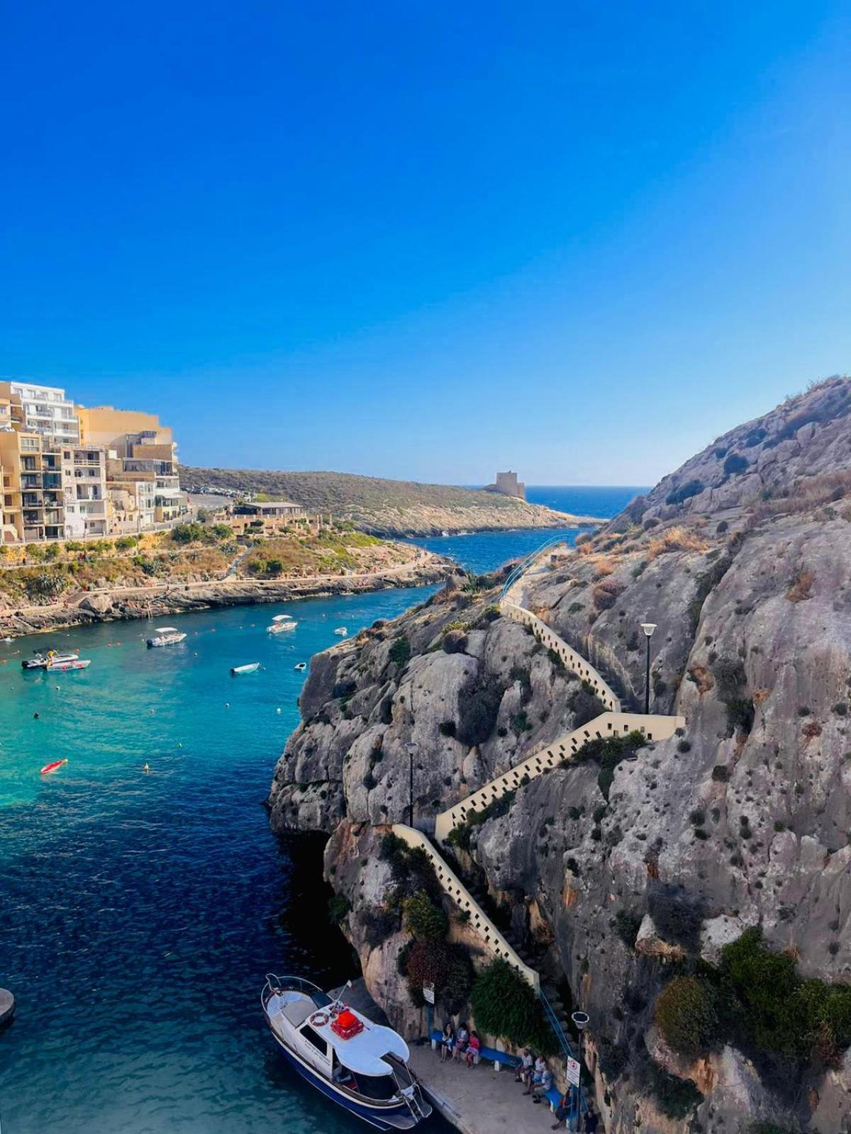 Blu Waters Boutique Hotel Xlendi Exterior photo